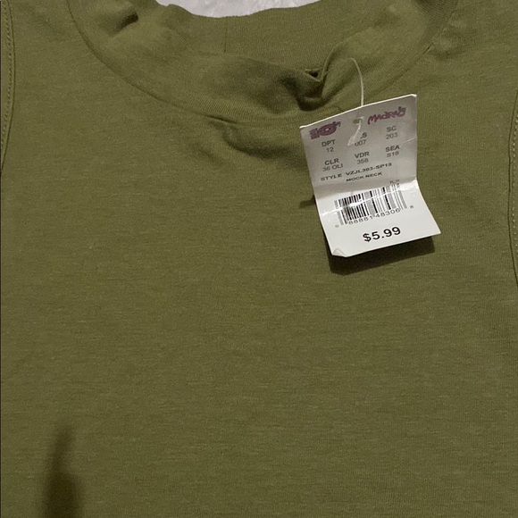 Floral and Olive Tank Tops Xs small women summer bundle brand new with tag - Picture 3 of 6